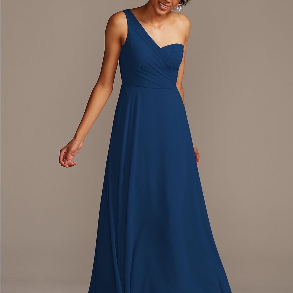 David’s Bridal One-Shoulder dress style F20062